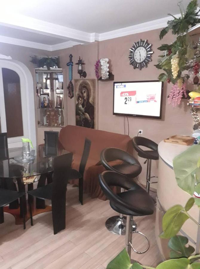 3 Room Flat In ティビリシ エクステリア 写真