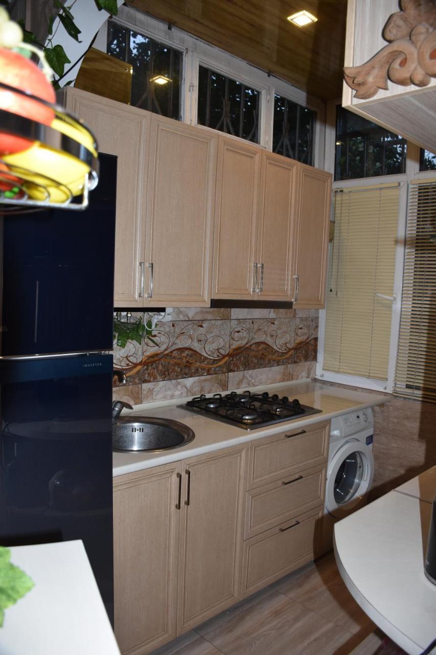 3 Room Flat In ティビリシ エクステリア 写真